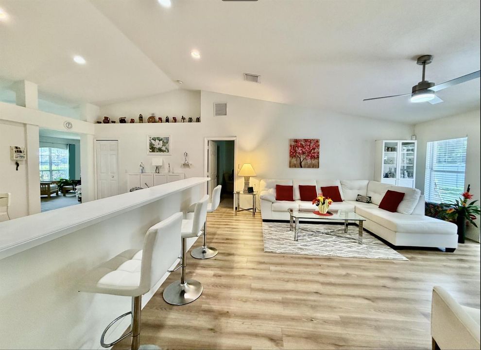 family room 3