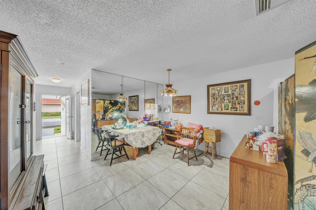14 Living Area