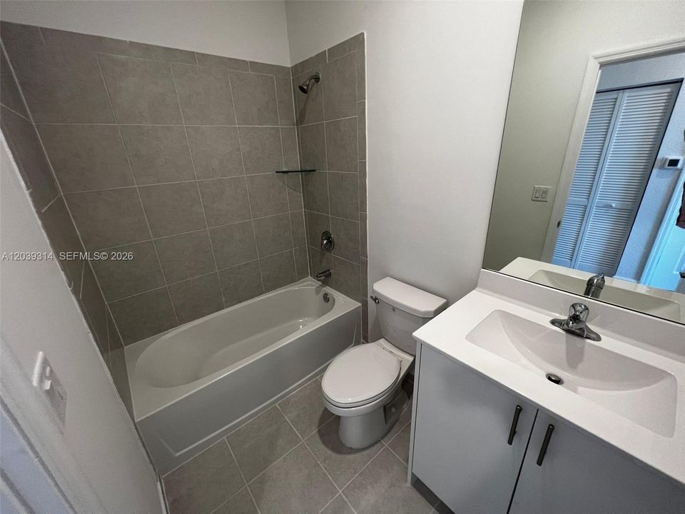 En Renta: $2,550 (3 camas, 2 baños, 0 Pies cuadrados)
