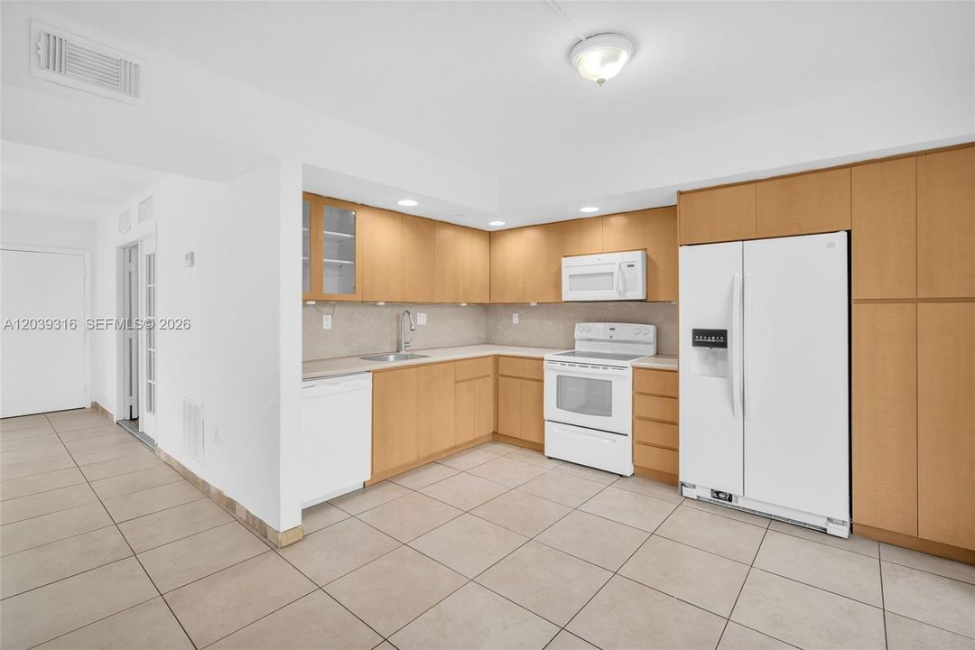 En Renta: $2,600 (3 camas, 2 baños, 1040 Pies cuadrados)