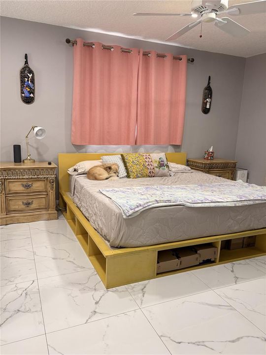 На продажу: $579,000 (3 спален, 2 ванн, 1676 Квадратных фут)