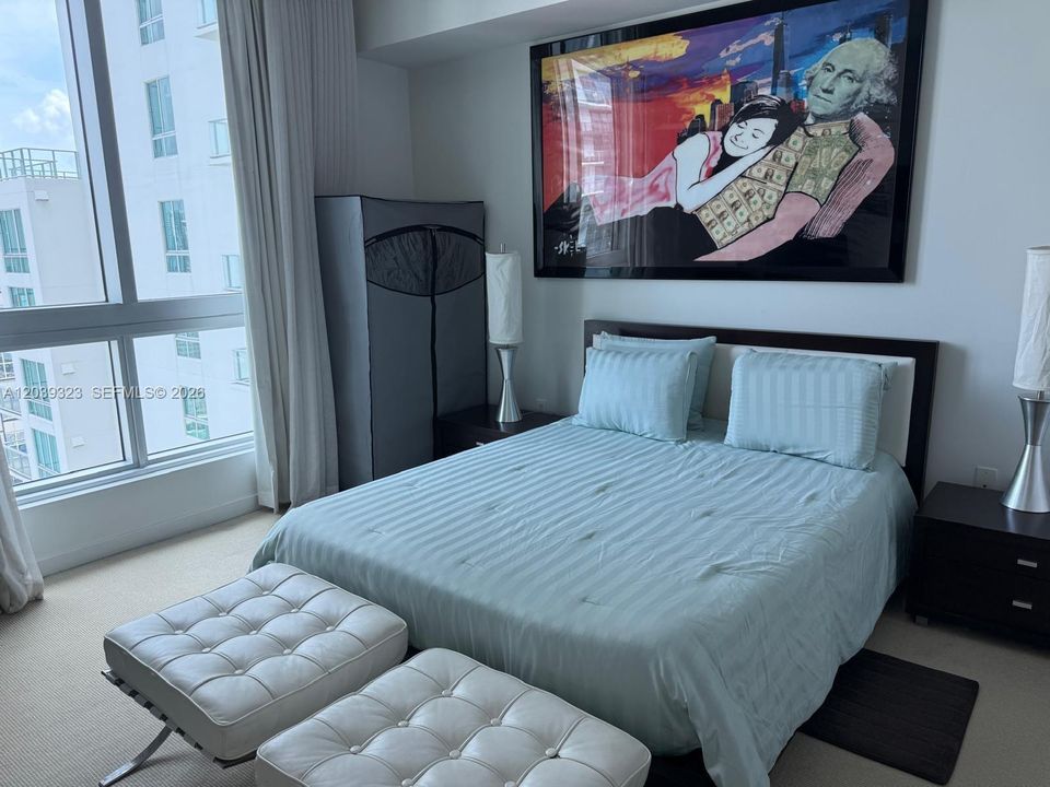 For Sale: $365,000 (1 beds, 1 baths, 544 Square Feet)