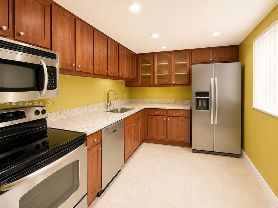 For Rent: $2,200 (2 beds, 2 baths, 965 Square Feet)