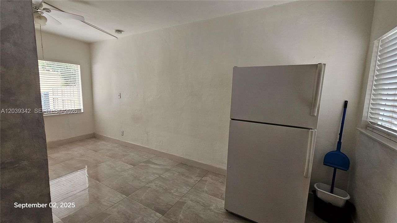 En Renta: $1,550 (1 camas, 1 baños, 700 Pies cuadrados)