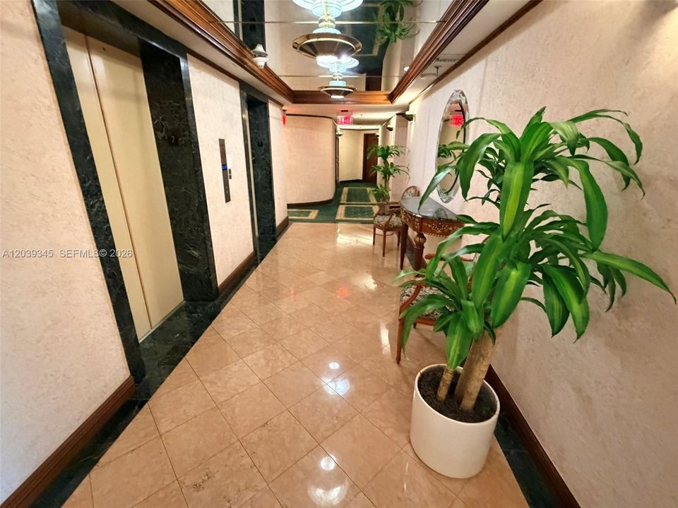 For Rent: $4,485 (2 beds, 2 baths, 1310 Square Feet)