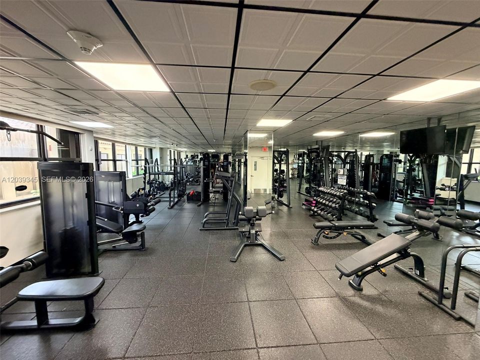 For Rent: $4,485 (2 beds, 2 baths, 1310 Square Feet)
