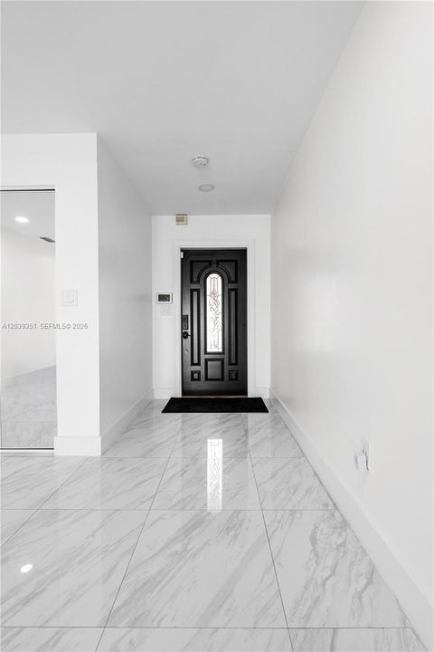 For Sale: $525,000 (3 beds, 2 baths, 1167 Square Feet)