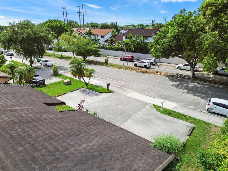 For Sale: $525,000 (3 beds, 2 baths, 1167 Square Feet)