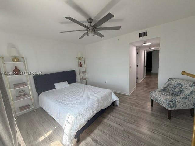 For Rent: $4,400 (3 beds, 2 baths, 1447 Square Feet)
