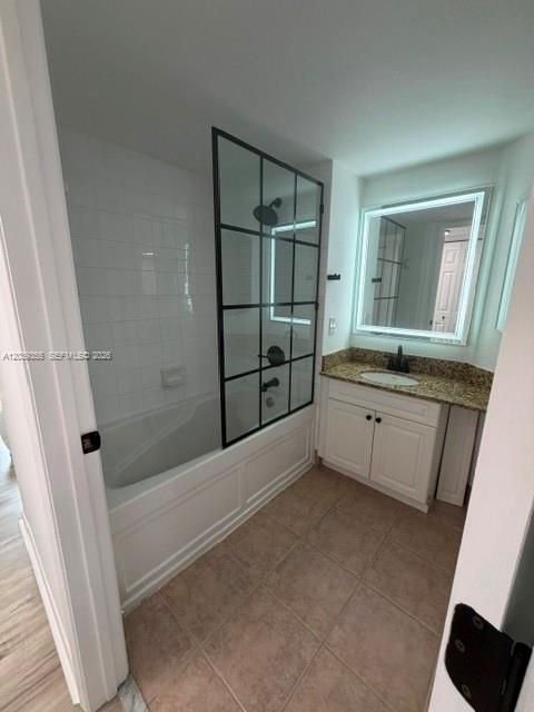 For Rent: $4,400 (3 beds, 2 baths, 1447 Square Feet)