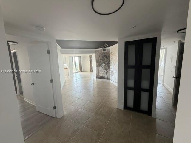 For Rent: $4,400 (3 beds, 2 baths, 1447 Square Feet)