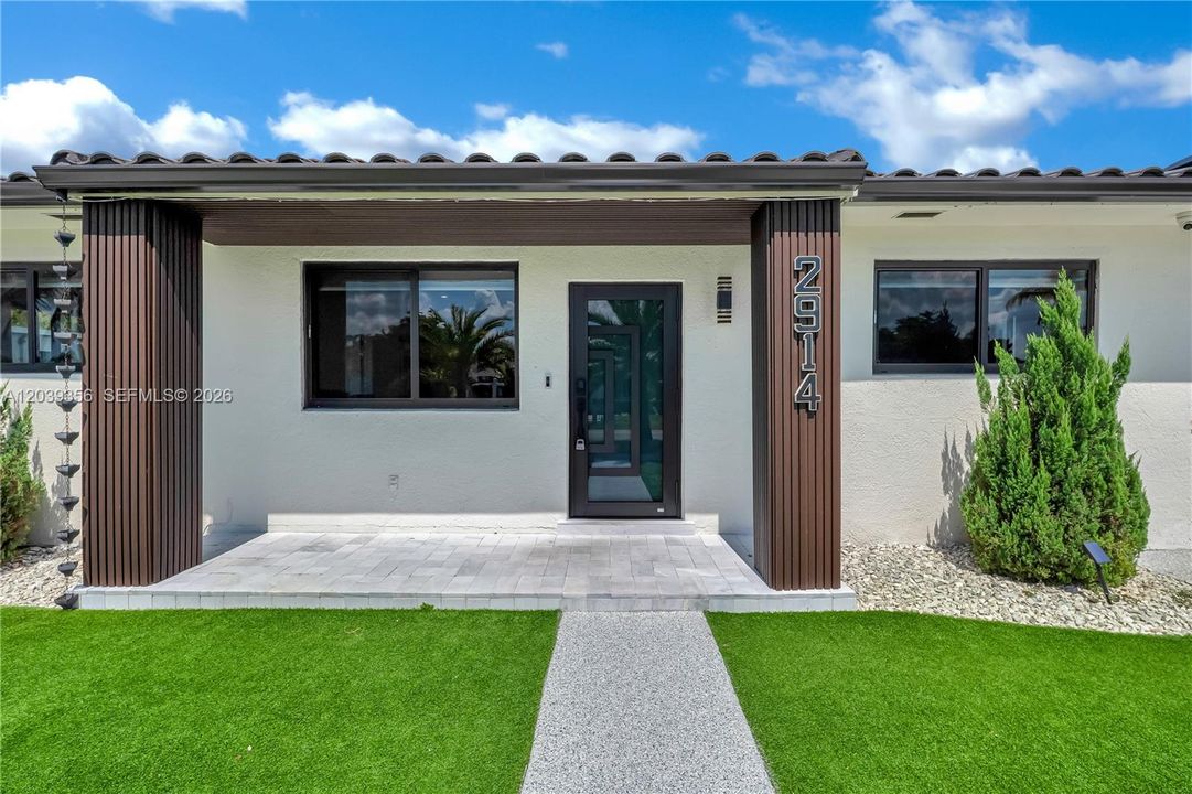 En Venta: $849,000 (3 camas, 2 baños, 1722 Pies cuadrados)