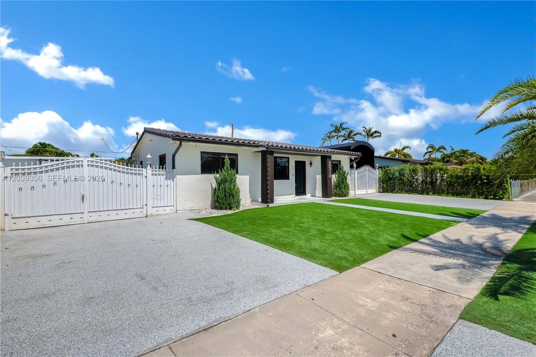En Venta: $849,000 (3 camas, 2 baños, 1722 Pies cuadrados)