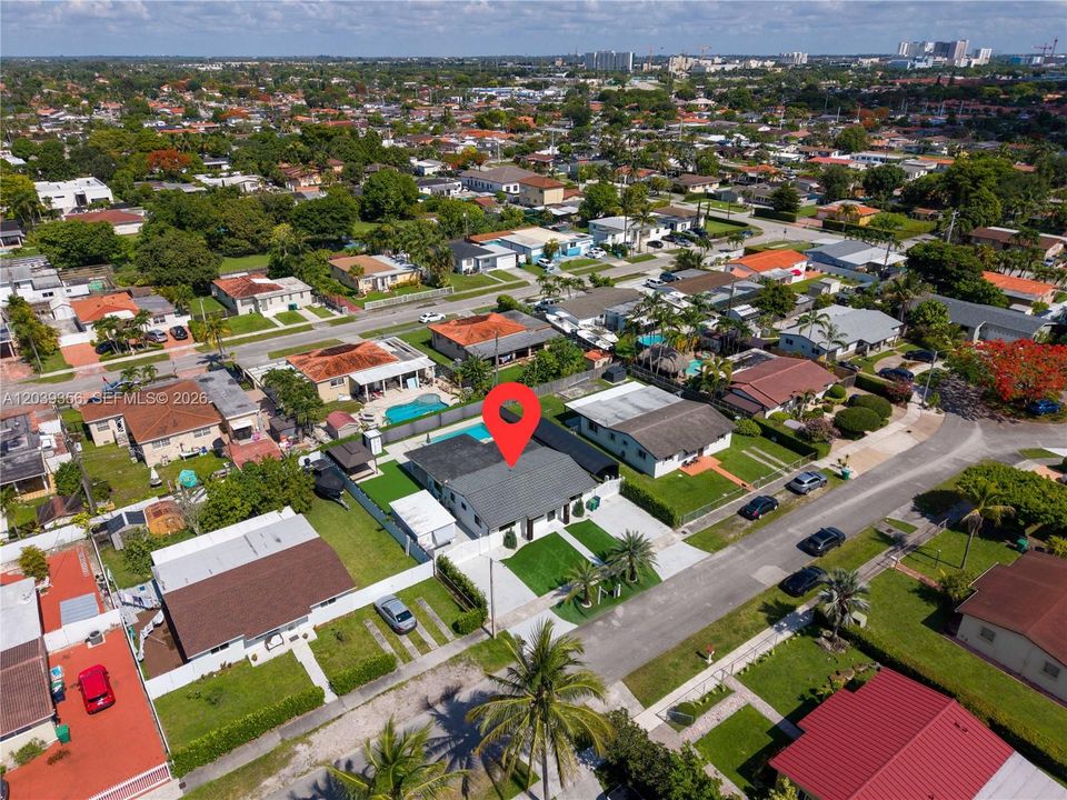 En Venta: $849,000 (3 camas, 2 baños, 1722 Pies cuadrados)