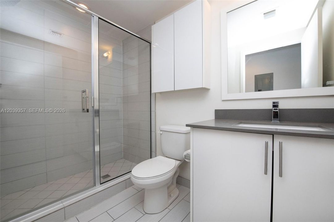 For Sale: $750,000 (2 beds, 2 baths, 1118 Square Feet)