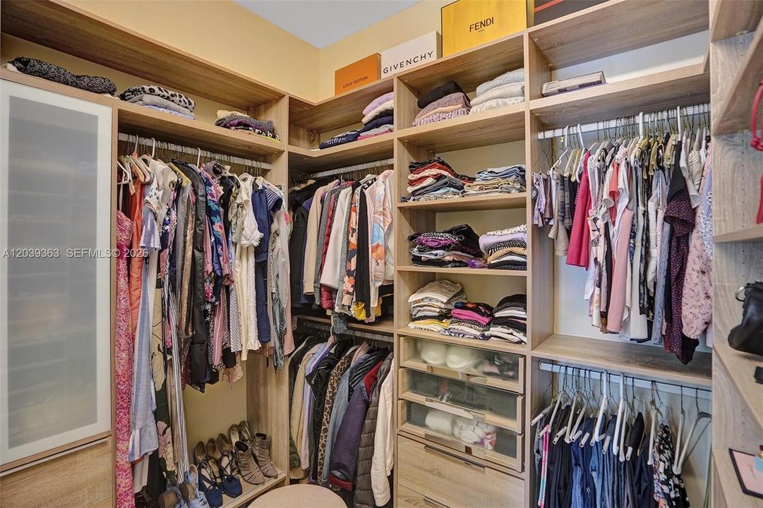 En Renta: $7,500 (3 camas, 2 baños, 1784 Pies cuadrados)