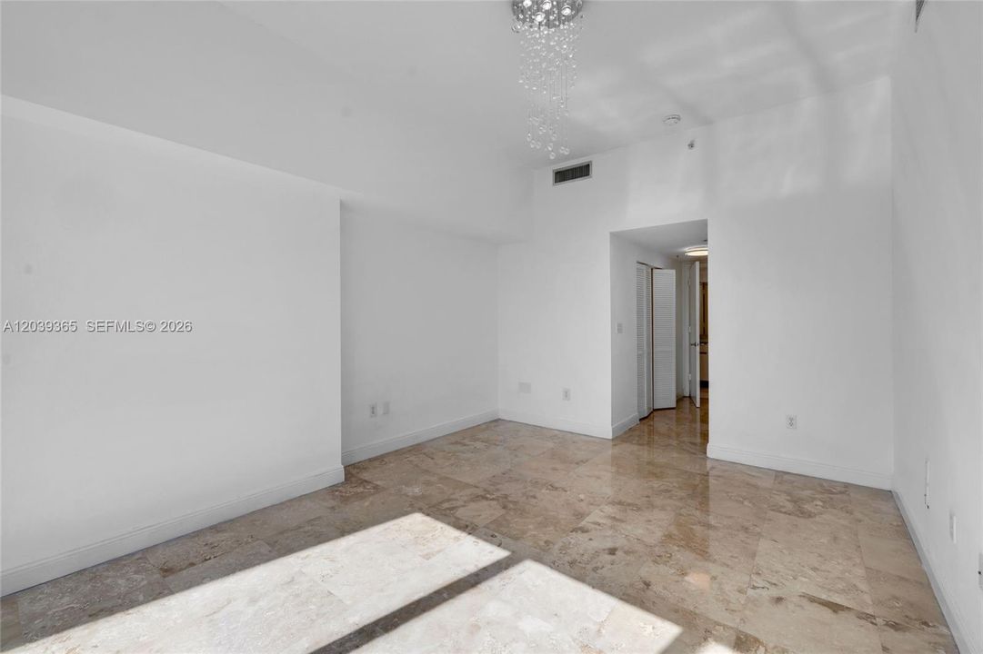 For Rent: $3,800 (2 beds, 2 baths, 1274 Square Feet)