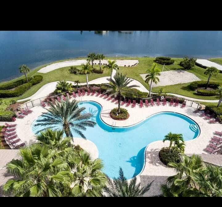 club house 1