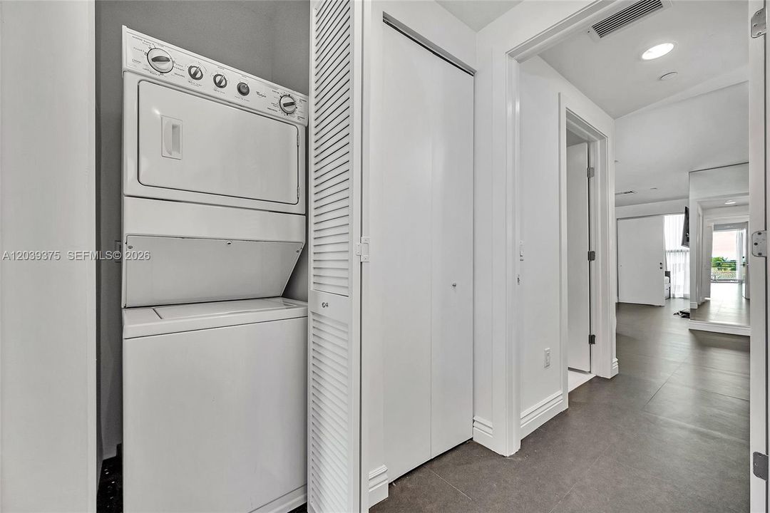 En Renta: $4,500 (2 camas, 3 baños, 1714 Pies cuadrados)