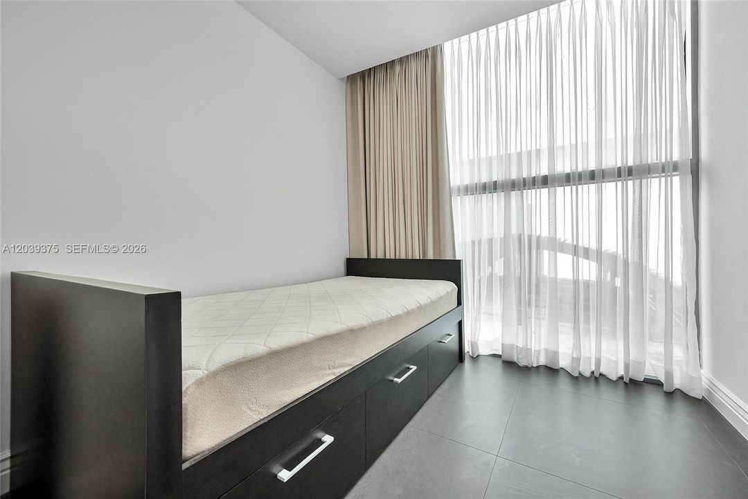 En Renta: $4,500 (2 camas, 3 baños, 1714 Pies cuadrados)