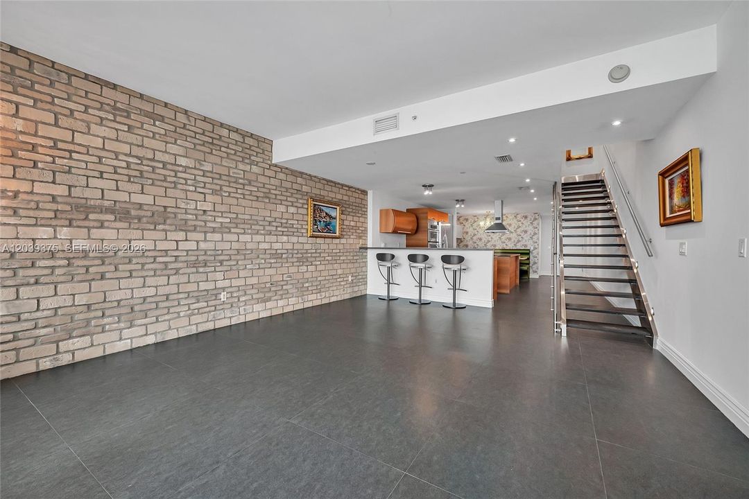 En Renta: $4,500 (2 camas, 3 baños, 1714 Pies cuadrados)