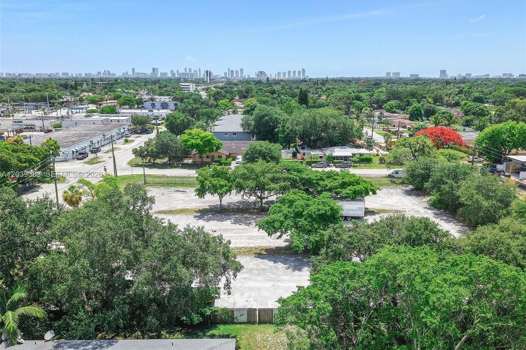 For Sale: $5,000,000 (1.50 acres)