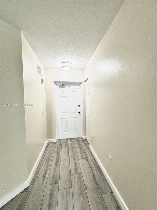 En Renta: $2,600 (3 camas, 2 baños, 1092 Pies cuadrados)