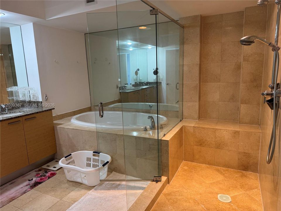 En Renta: $6,500 (3 camas, 3 baños, 1733 Pies cuadrados)