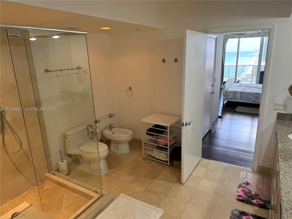 En Renta: $6,500 (3 camas, 3 baños, 1733 Pies cuadrados)