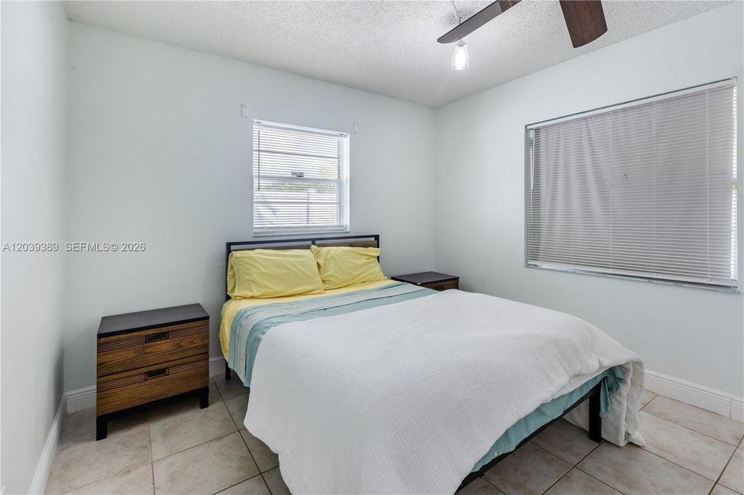 For Rent: $3,955 (4 beds, 2 baths, 2301 Square Feet)