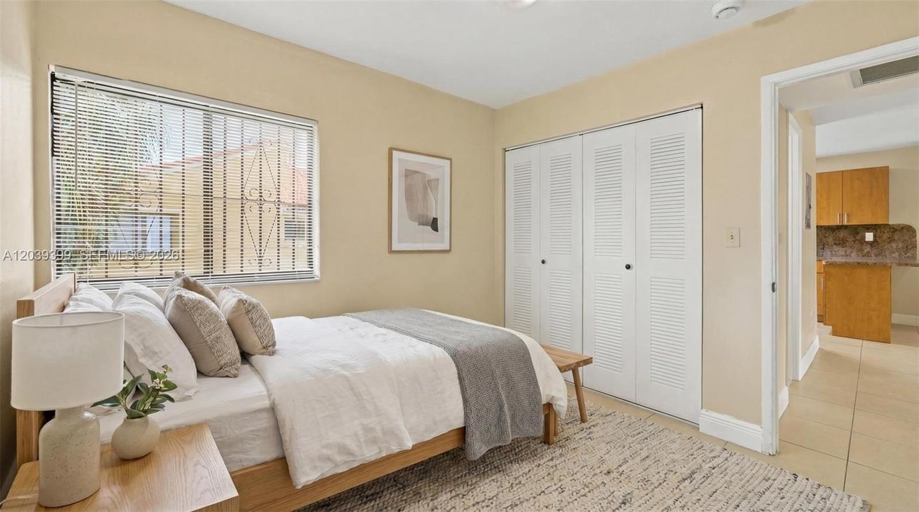 For Sale: $249,900 (2 beds, 2 baths, 755 Square Feet)