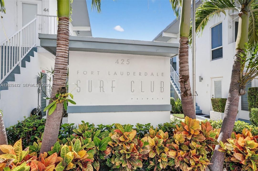 For Sale: $474,000 (1 beds, 1 baths, 770 Square Feet)