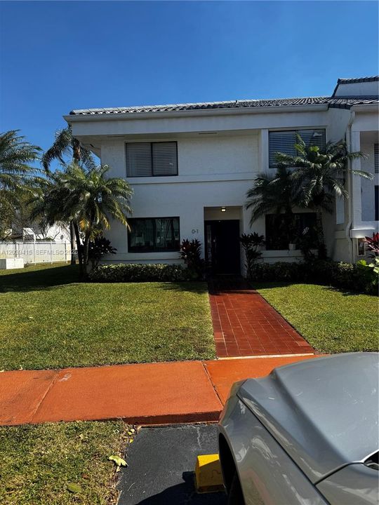 En Renta: $3,850 (3 camas, 2 baños, 1295 Pies cuadrados)
