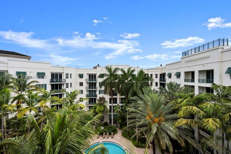 En Venta: $335,000 (2 camas, 2 baños, 1117 Pies cuadrados)