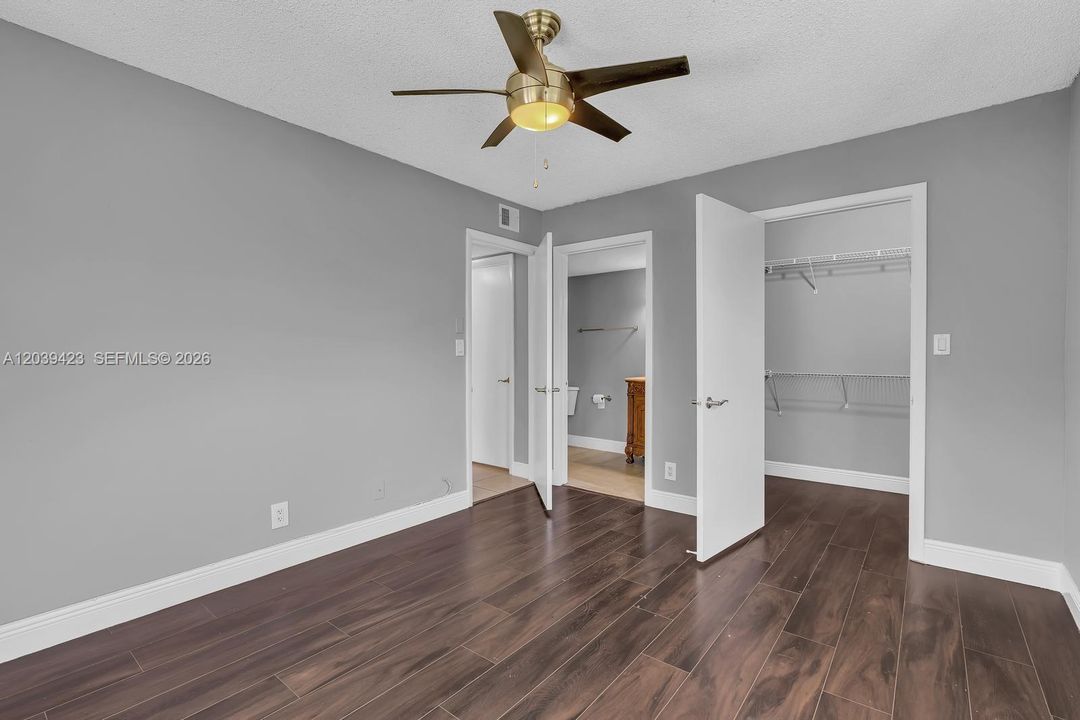 For Rent: $1,895 (1 beds, 1 baths, 695 Square Feet)
