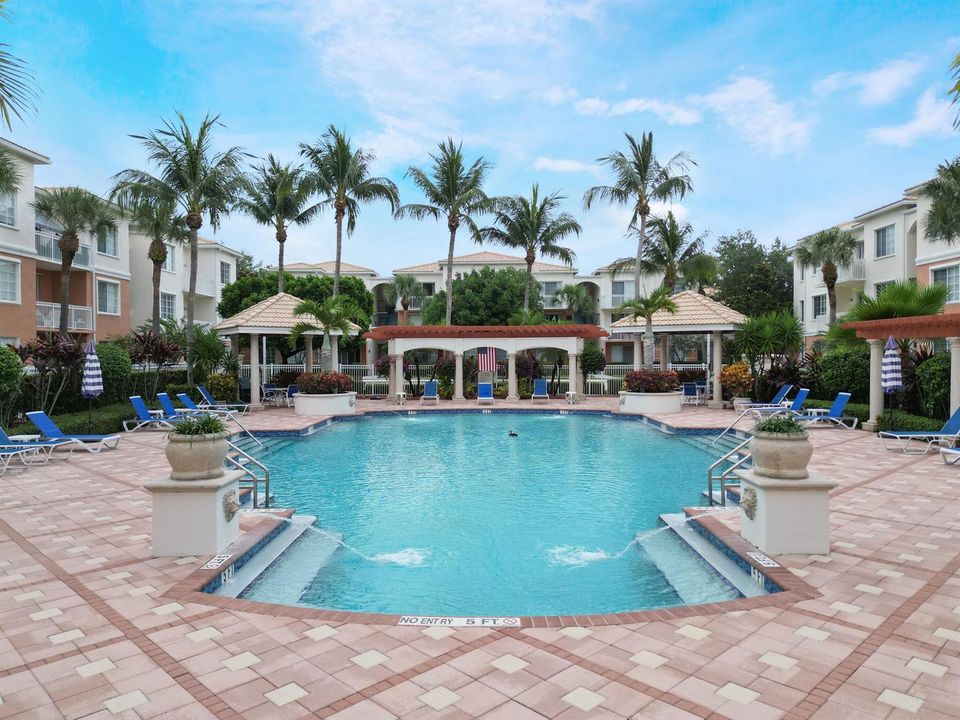 Clubhouse Pool 1