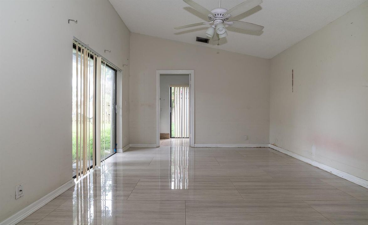 14-11690 Timberwood Rd-DSC_9663-MLS