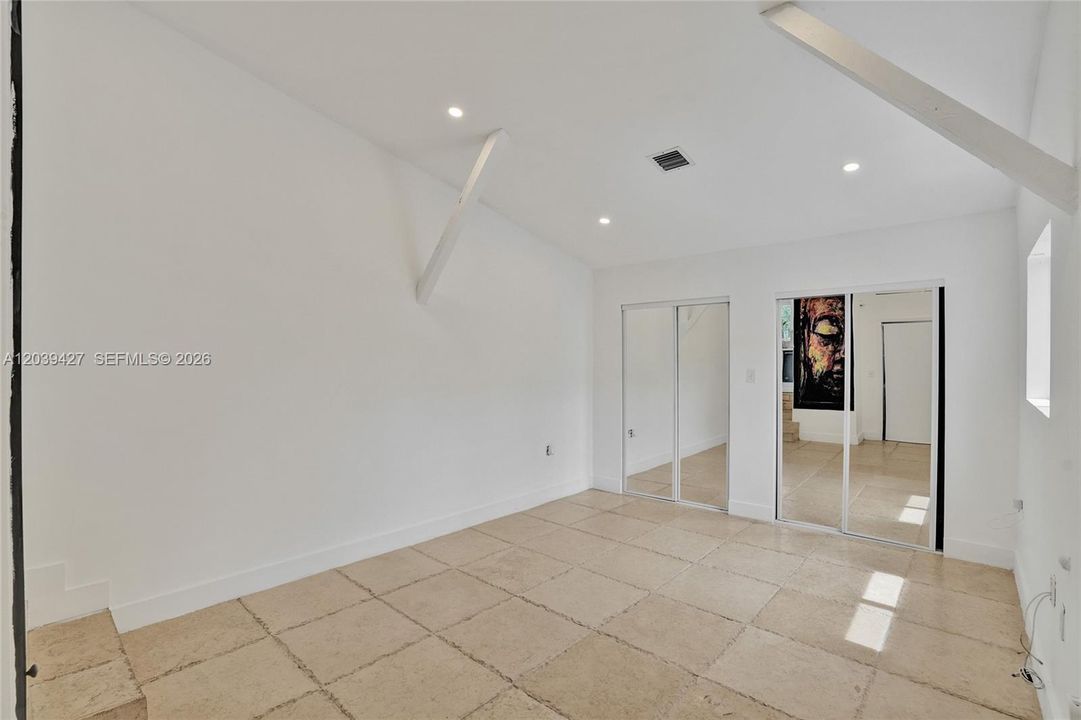En Renta: $10,000 (4 camas, 2 baños, 1538 Pies cuadrados)