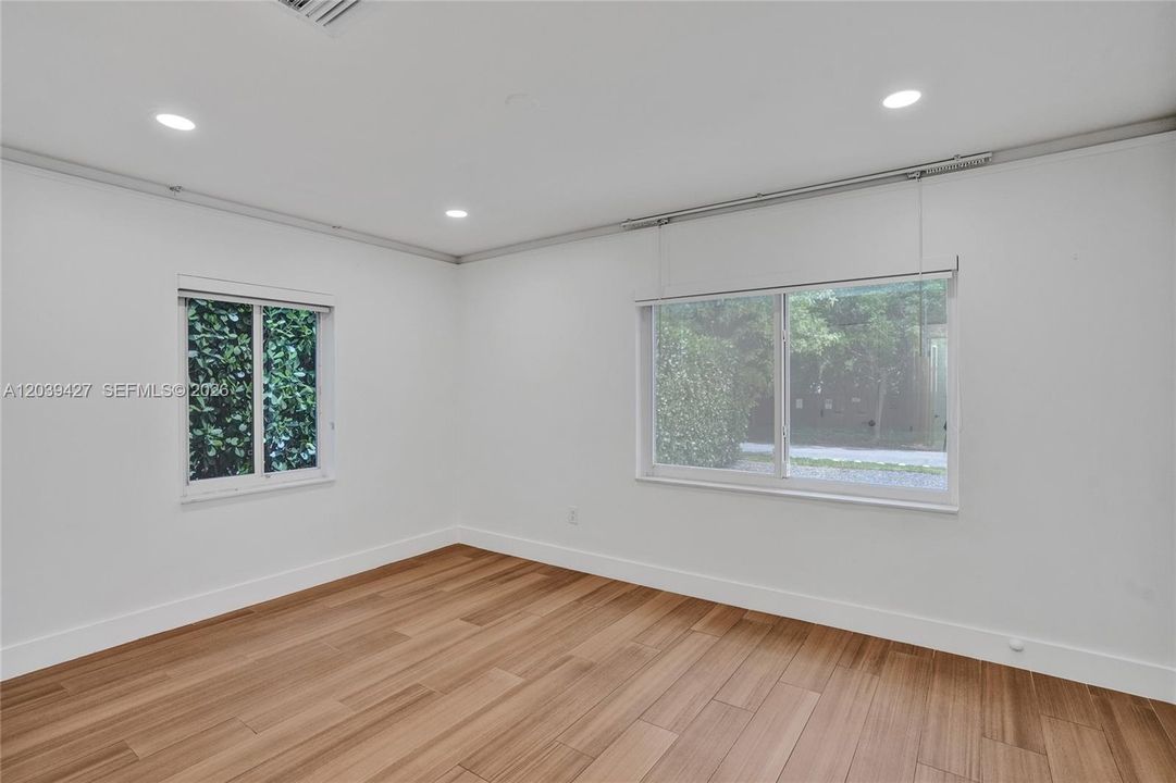 En Renta: $10,000 (4 camas, 2 baños, 1538 Pies cuadrados)