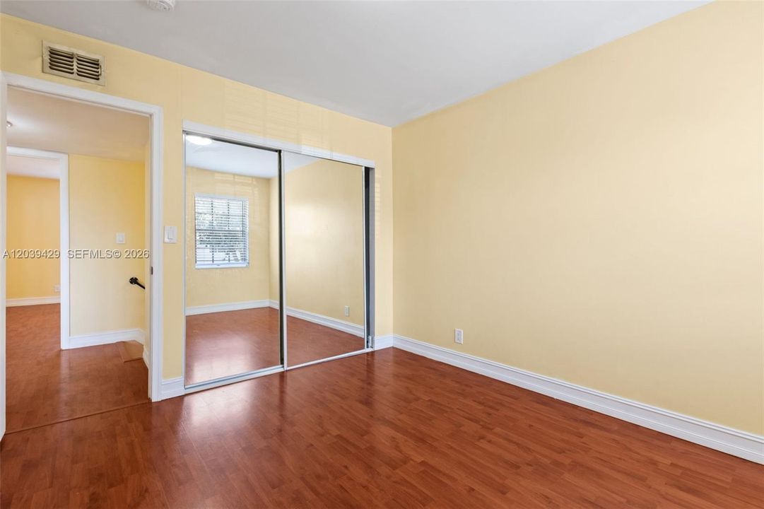 For Rent: $2,950 (3 beds, 2 baths, 1630 Square Feet)