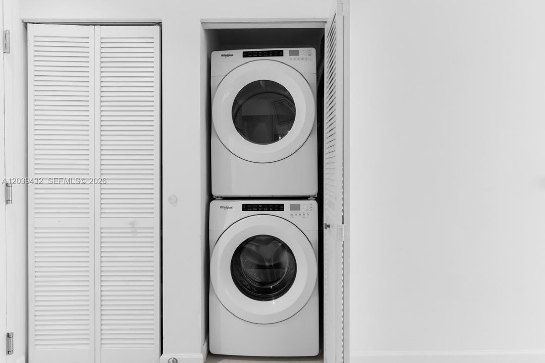 En Renta: $4,350 (2 camas, 2 baños, 1024 Pies cuadrados)