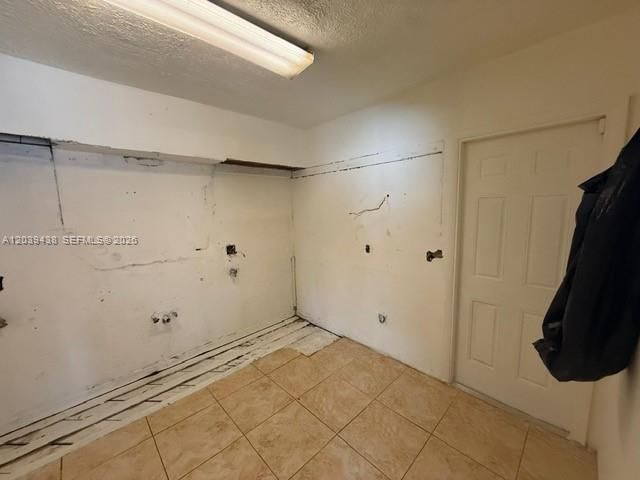 For Sale: $339,000 (2 beds, 1 baths, 1488 Square Feet)
