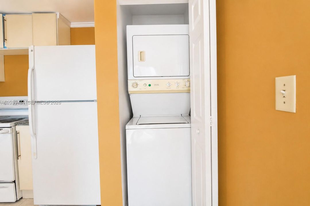 En Venta: $249,900 (1 camas, 1 baños, 638 Pies cuadrados)