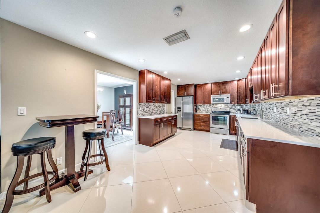 29-web-or-mls-JOY07731