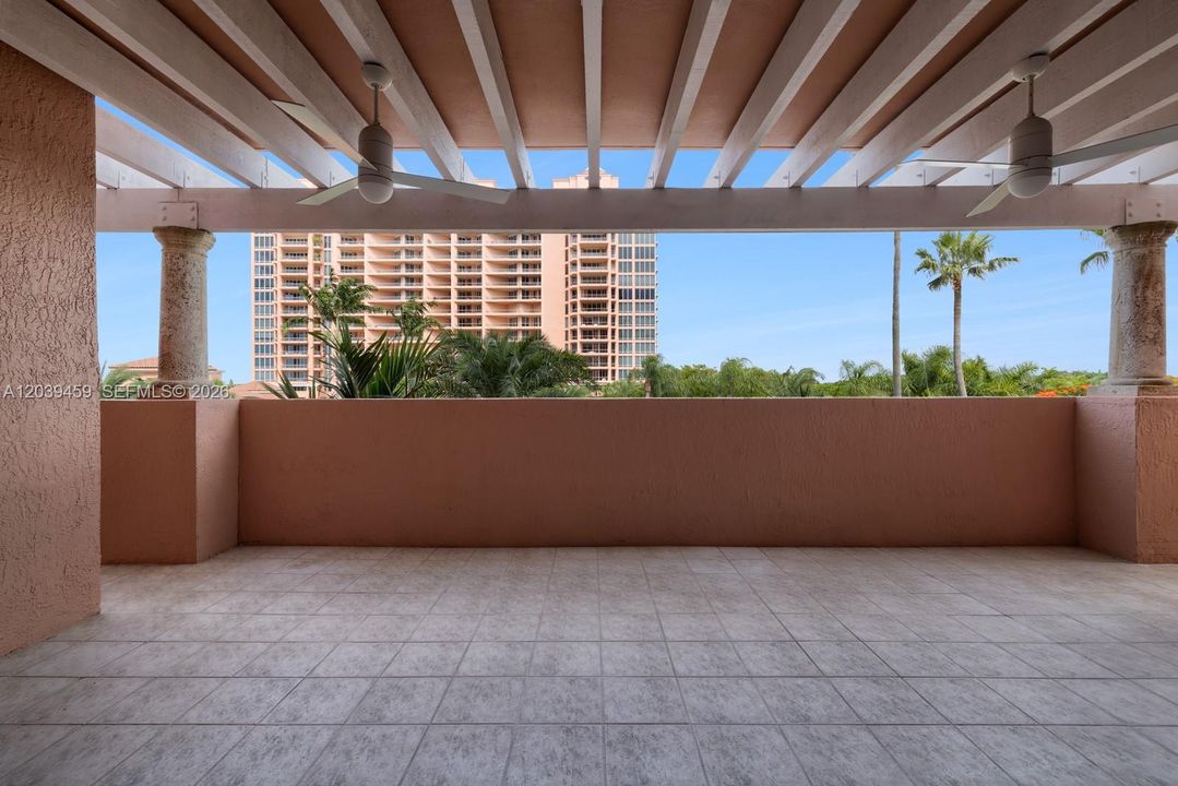 Large Terrace access from kitchen,living,second bedroom