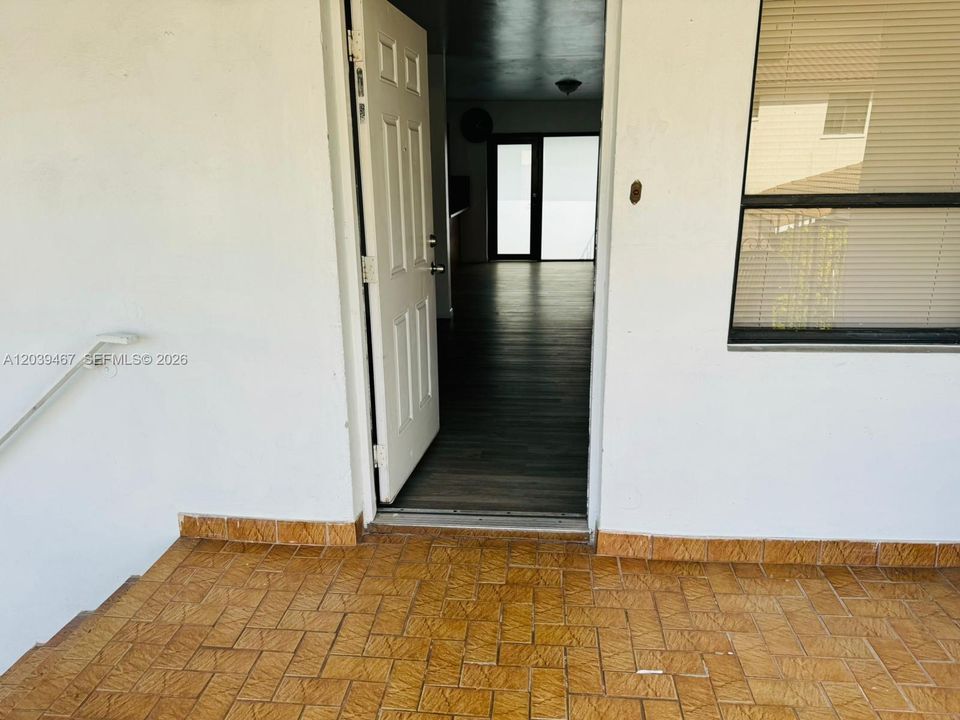 En Renta: $2,000 (2 camas, 1 baños, 1250 Pies cuadrados)