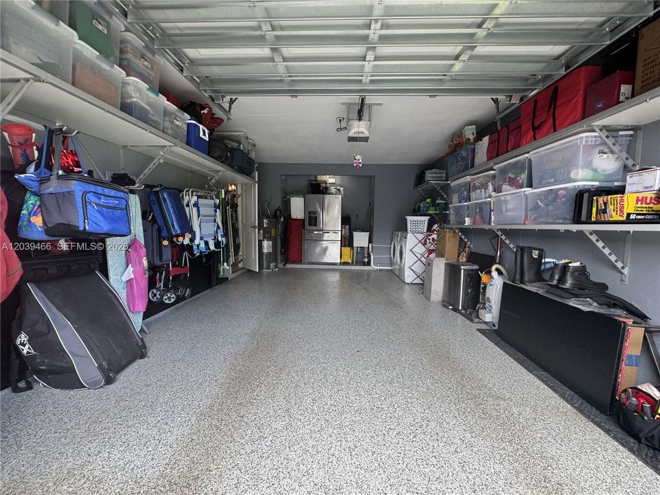 En Venta: $931,350 (4 camas, 2 baños, 2232 Pies cuadrados)
