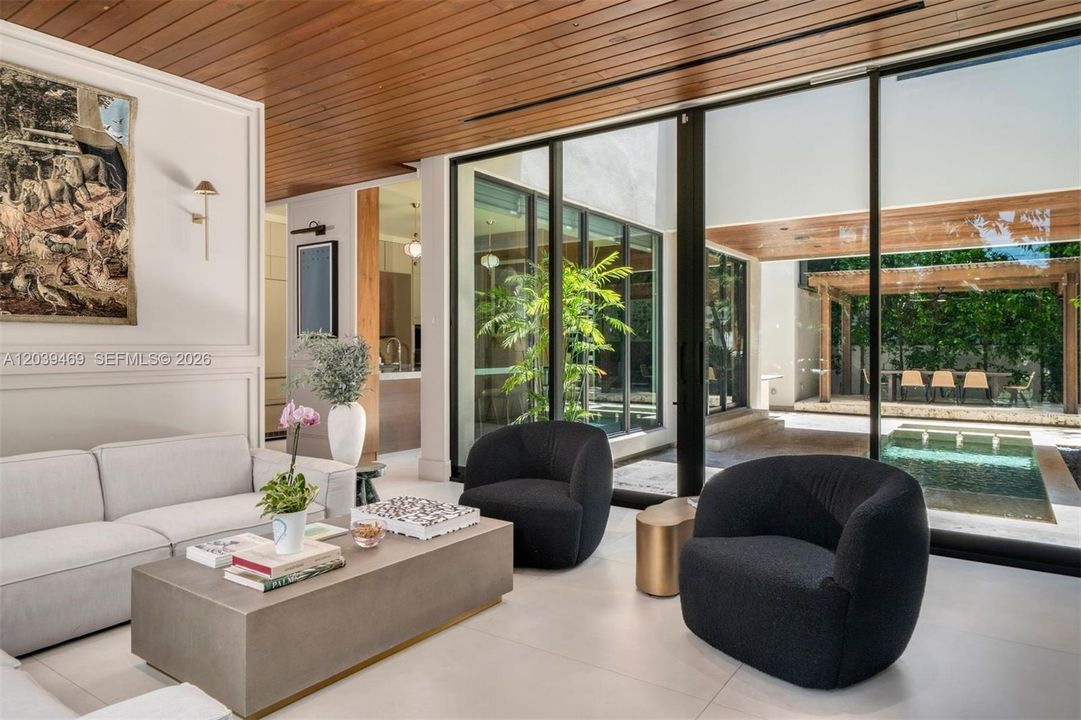 For Sale: $5,500,000 (5 beds, 5 baths, 3461 Square Feet)
