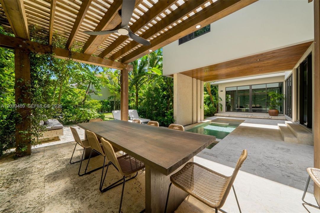 For Sale: $5,500,000 (5 beds, 5 baths, 3461 Square Feet)