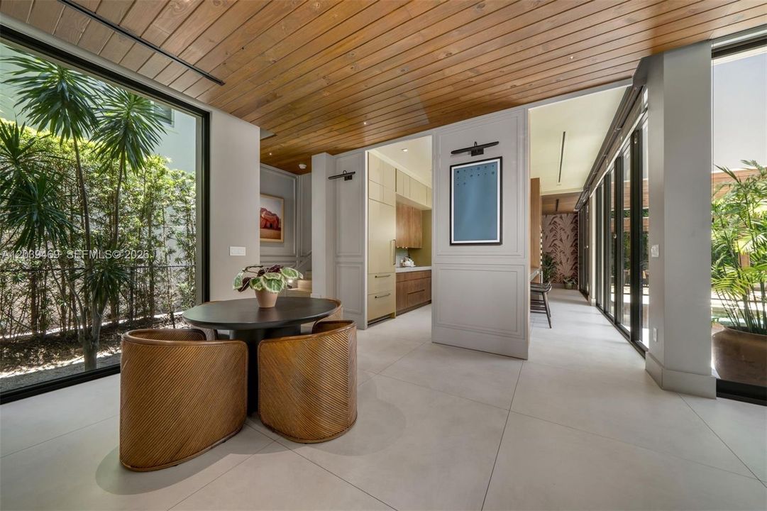 For Sale: $5,500,000 (5 beds, 5 baths, 3461 Square Feet)